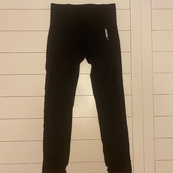 Gymshark leggings - size small or XS ( see photos for measurements) - Picture 1 of 11